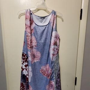 Tank-top style, above the knee, floral pattern dress